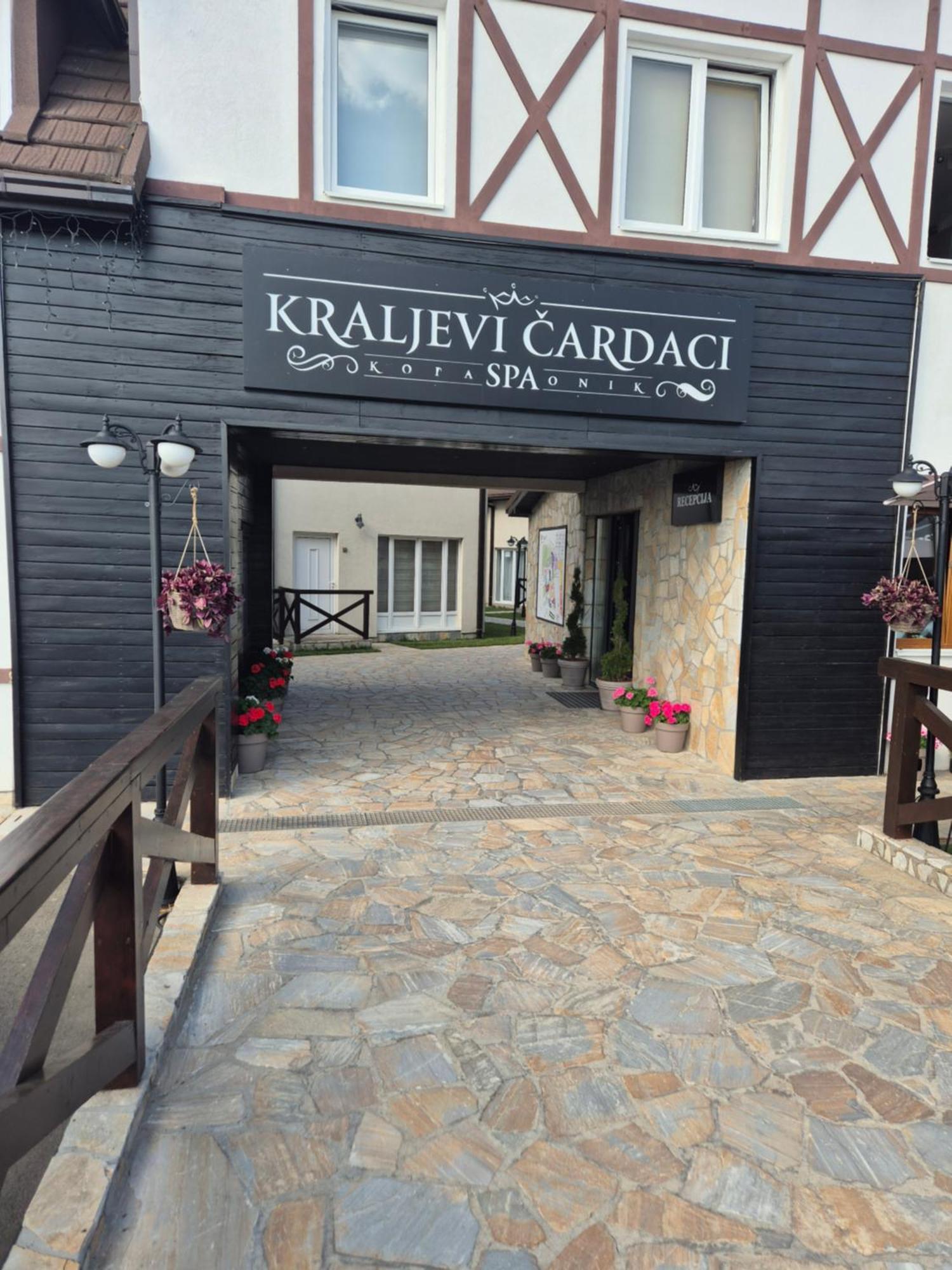 Kraljevski Apartman 카파오닉 외부 사진
